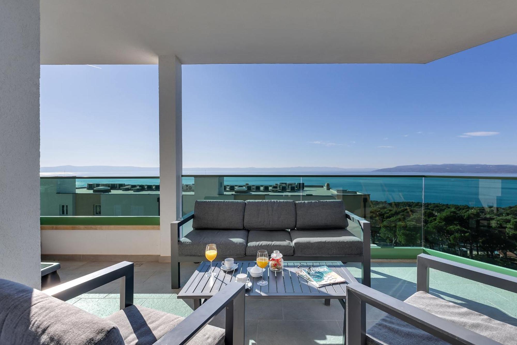 Exclusive Penthouse Big Blue With Private Jacuzzi Appartement Makarska Buitenkant foto