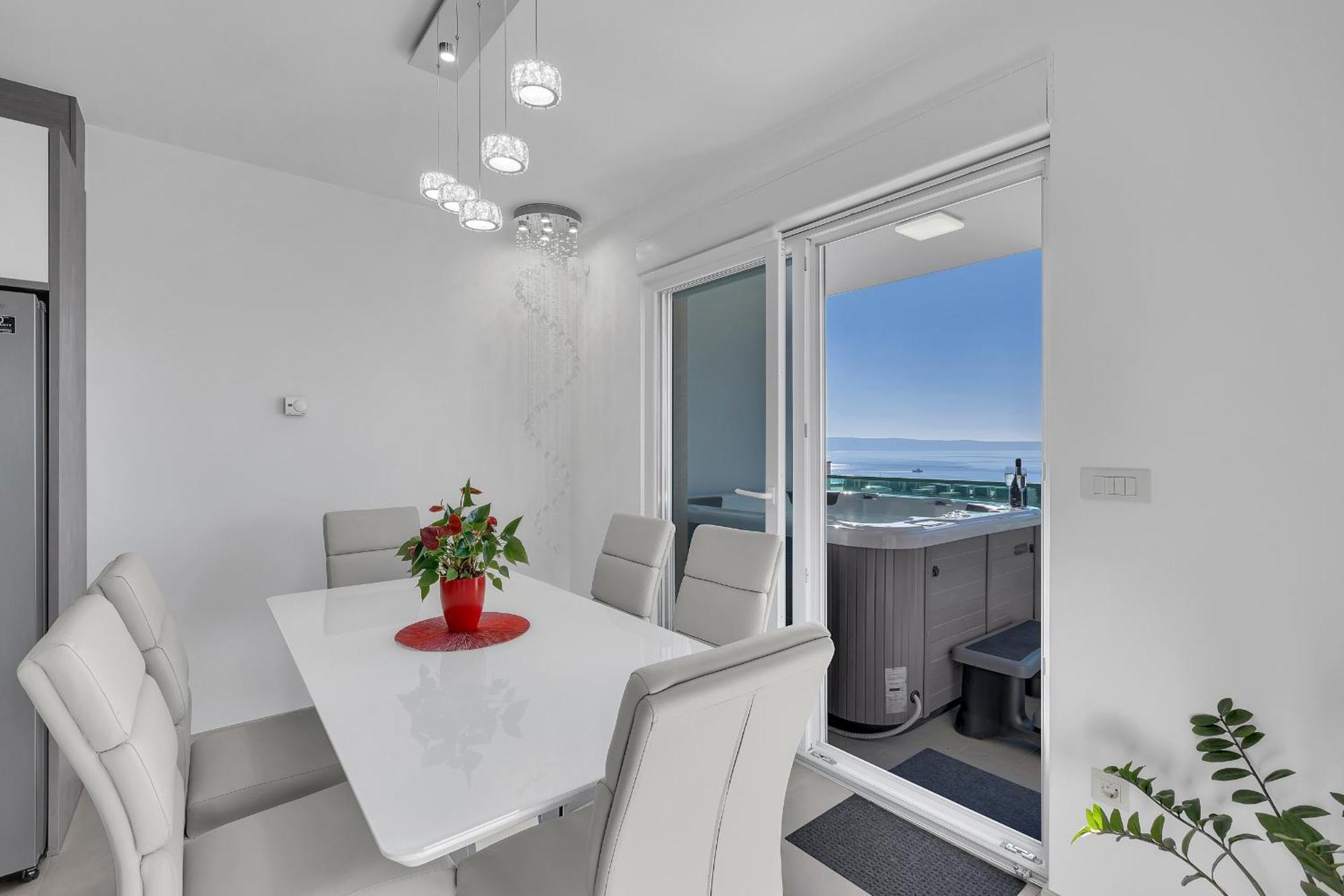 Exclusive Penthouse Big Blue With Private Jacuzzi Appartement Makarska Buitenkant foto