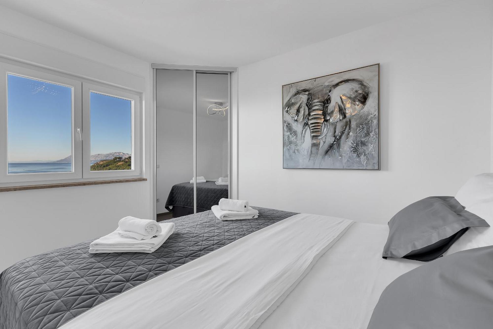 Exclusive Penthouse Big Blue With Private Jacuzzi Appartement Makarska Buitenkant foto